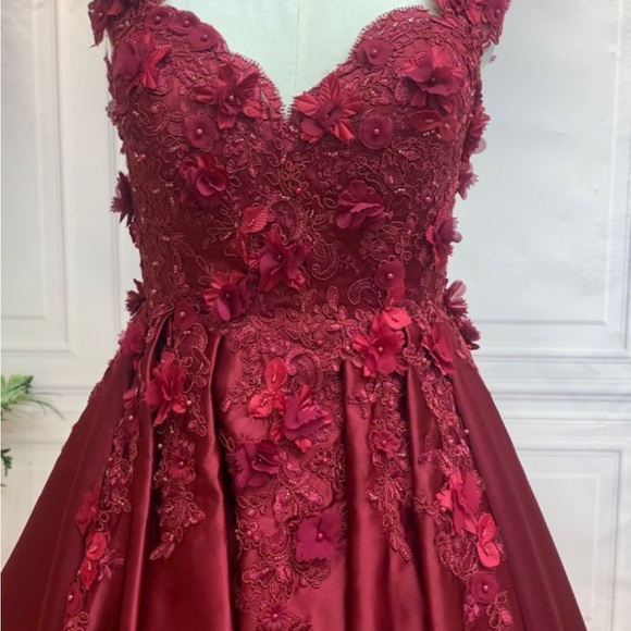 Chic Maroon cranberry red Floral Embellished Dress 12 - Picture 4 of 16